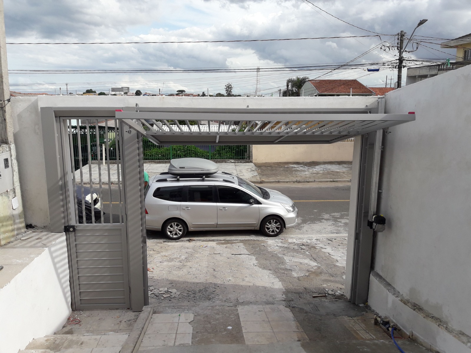 AGR Serralheria - Porta Automatizada Residencial